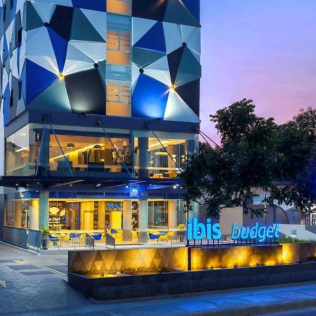 Ibis Budget Cirebon Luaran gambar