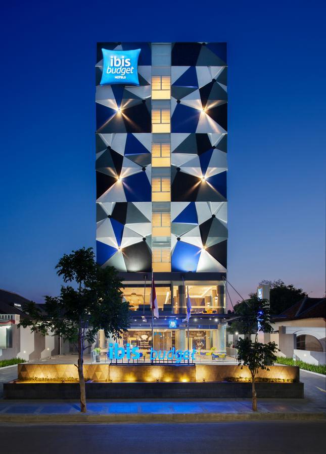 Ibis Budget Cirebon Luaran gambar