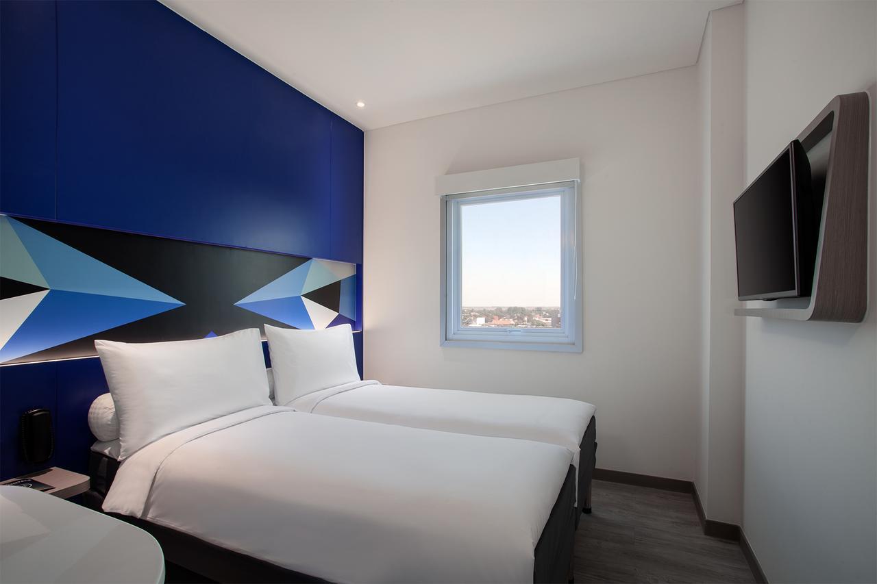 Ibis Budget Cirebon Luaran gambar